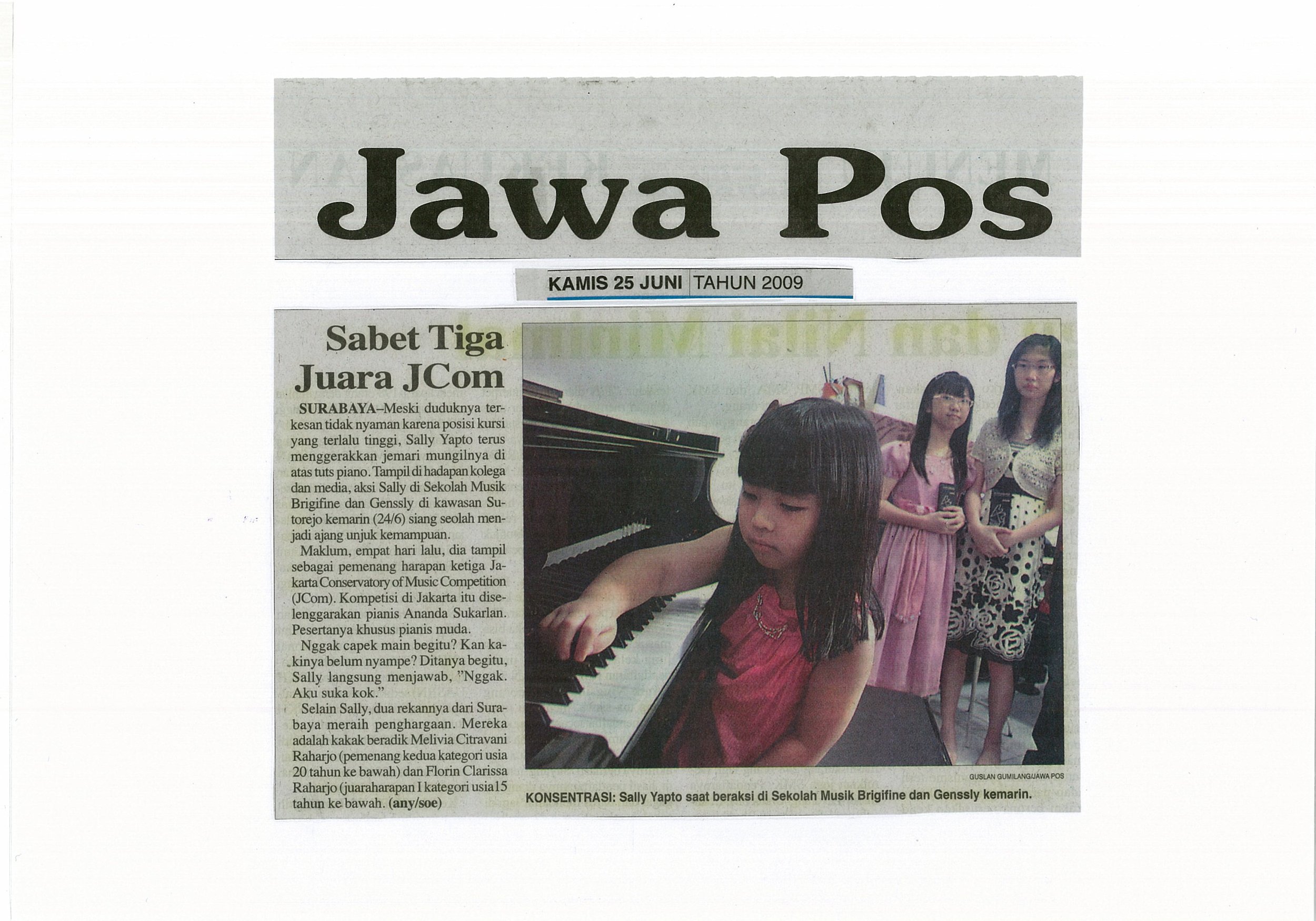 News Outlets — photograph 4